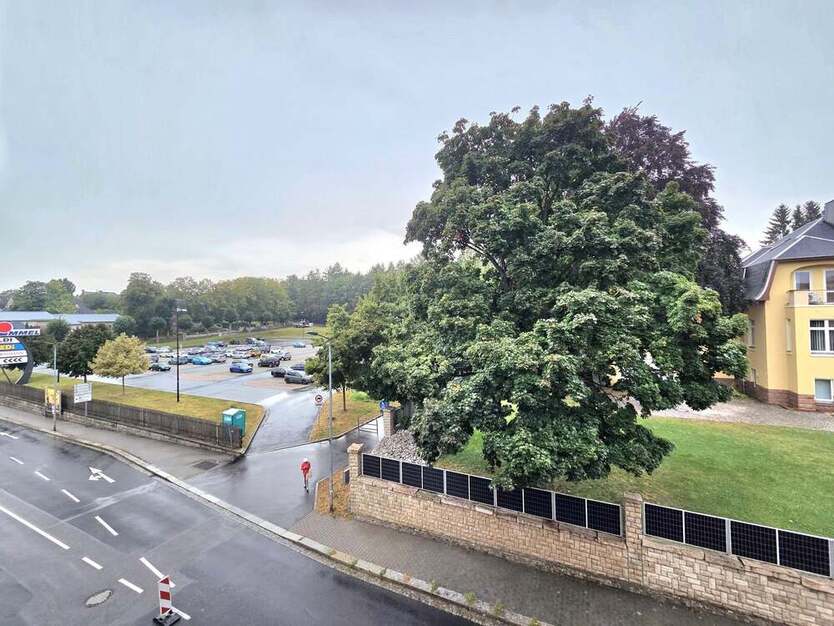 Schicke 3-Zimmer-Dachgeschosswohnung in zentraler Lage von Stollberg! 3 zimmer