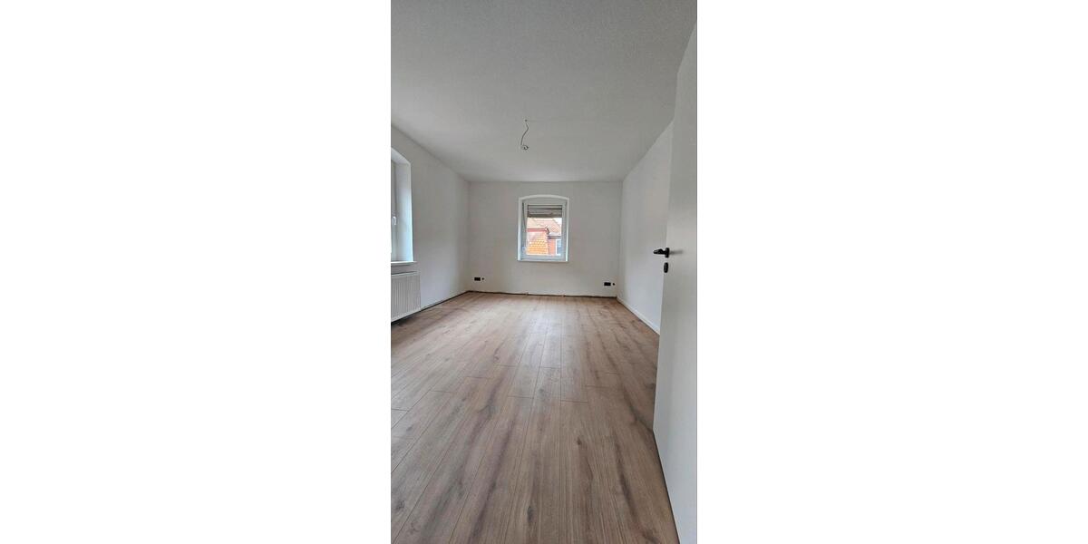 Erstbezug nach Kernsanierung 2 Zi Whg. im 1.OG zentral in Kronach 2 zimmer