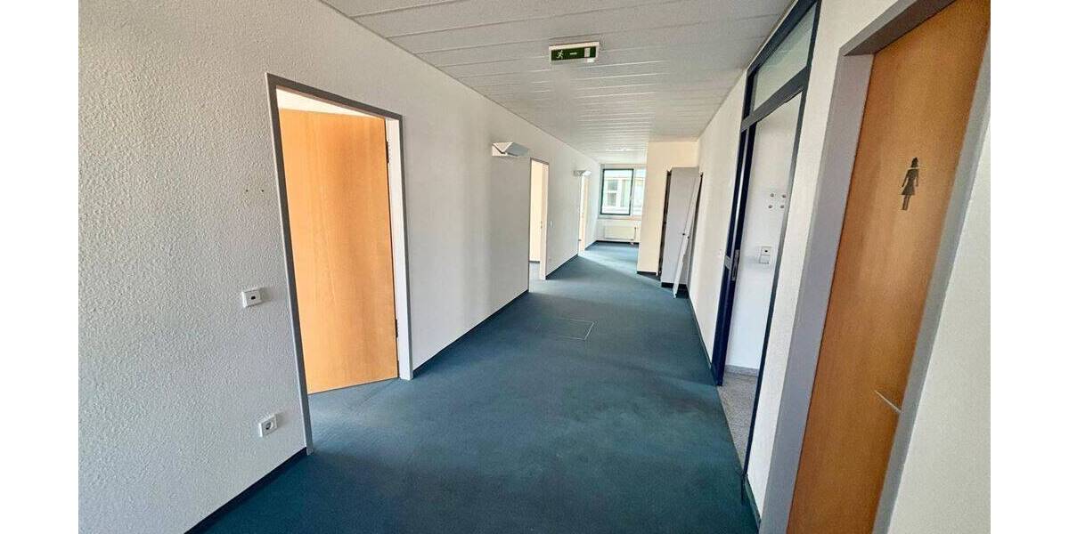 Gewerbeobjekt Schkeuditz Dölzig - 1 Zimmer, 471 m&sup2;, 2.800&euro; | Angebot:26616775