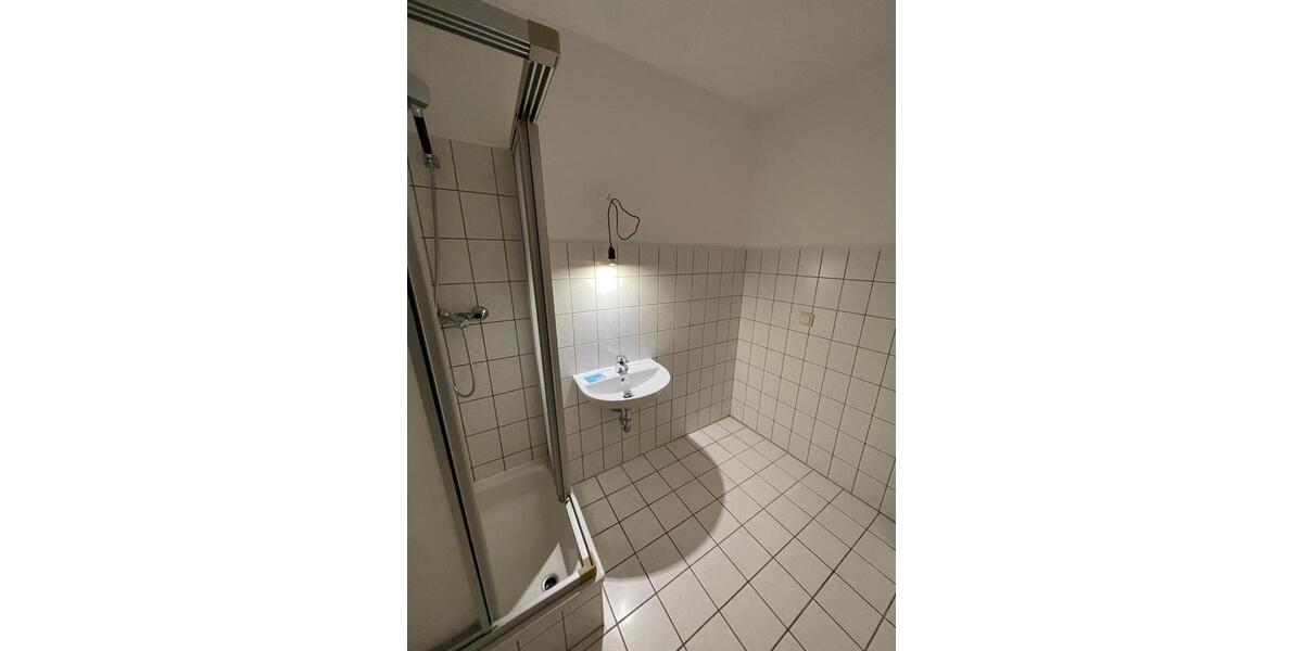 Etagenwohnung Apolda - 1 Zimmer, 38 m&sup2;, 295&euro; | Angebot:26562715