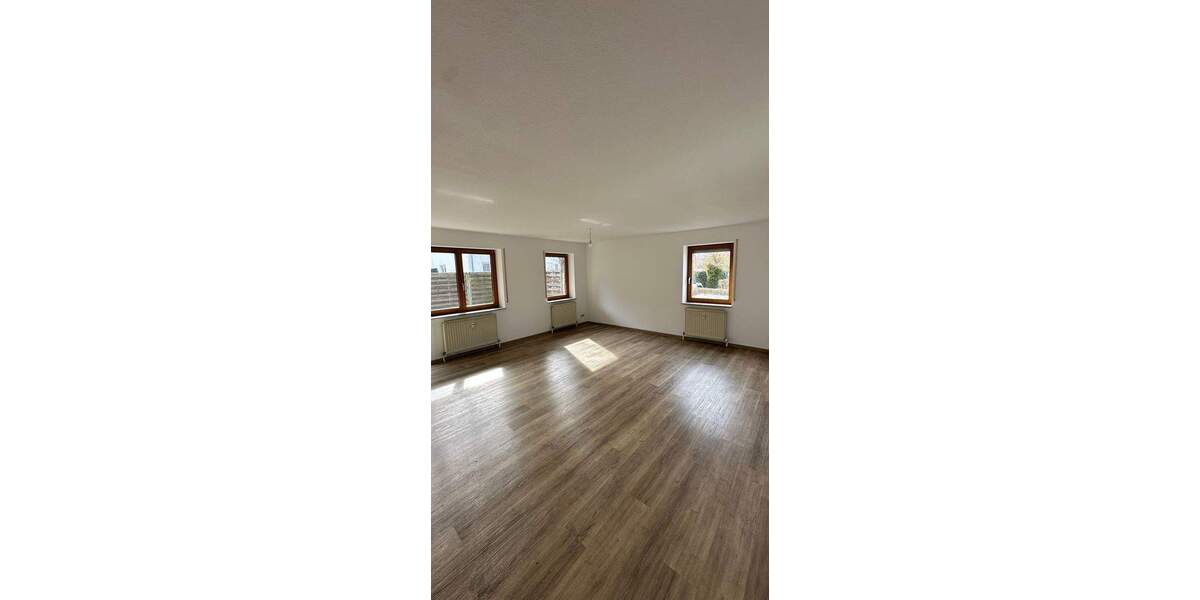 Etagenwohnung Sigmaringen - 3 Zimmer, 81 m&sup2;, 680&euro; | Angebot:25745016