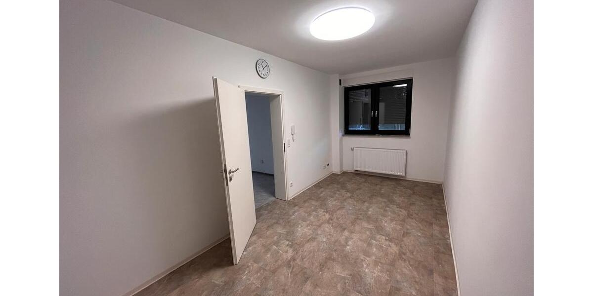 Erdgeschoßwohnung Eppelheim - 1 Zimmer, 8 m&sup2;, 475&euro; | Angebot:24638401
