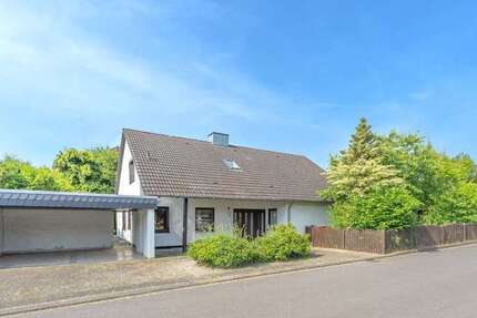 Haus zum Mieten in Baunatal 2.067 € 202.18 m²