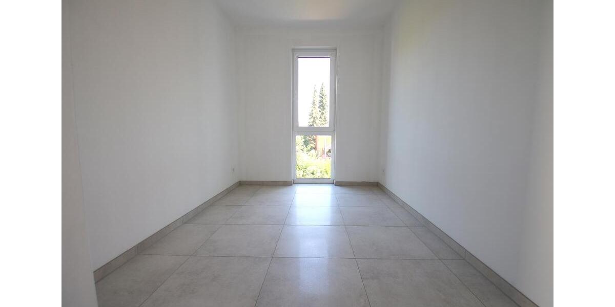 Etagenwohnung Bad Oeynhausen - 3 Zimmer, 141 m&sup2;, 1.551&euro; | Angebot:26637419