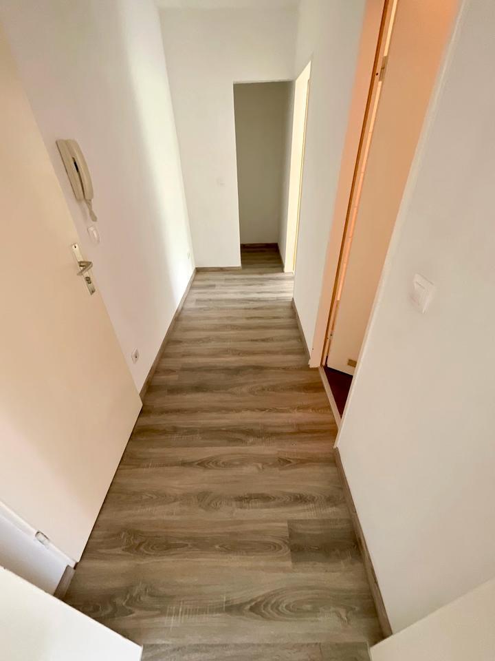 gemütliche 2-Zimmerwohnung frei zimmer