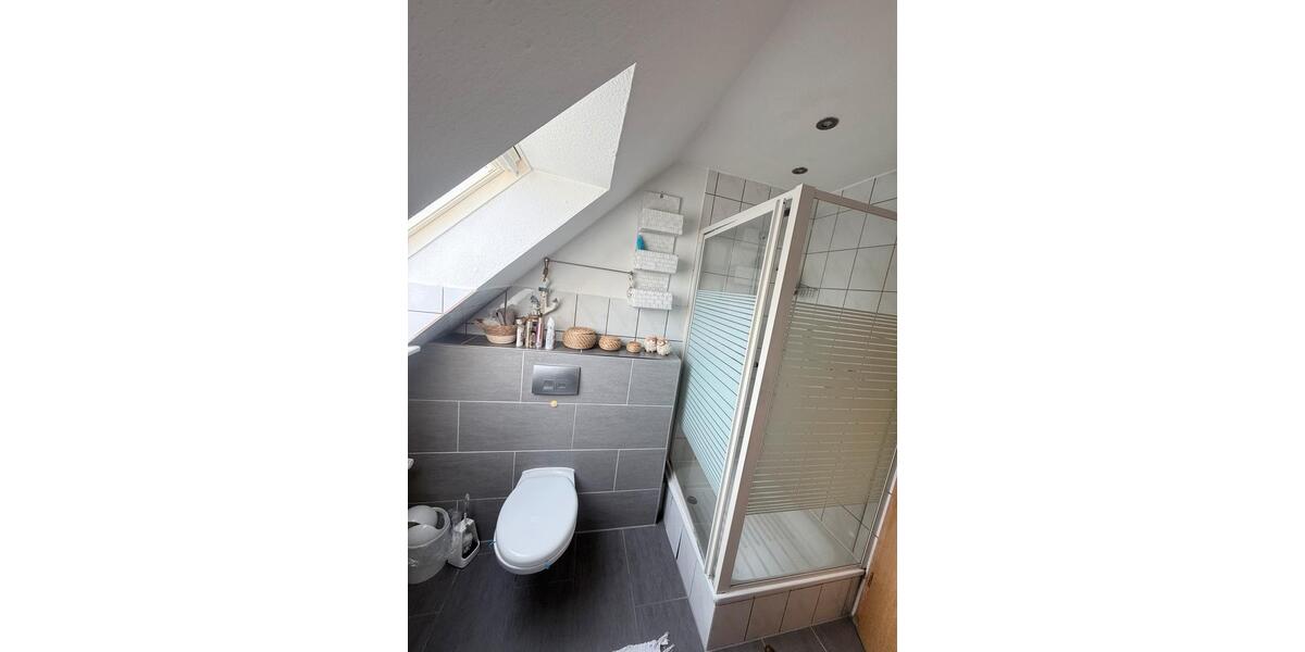 Dachgeschoßwohnung Hohn - 3 Zimmer, 76 m&sup2;, 700&euro; | Angebot:24842401