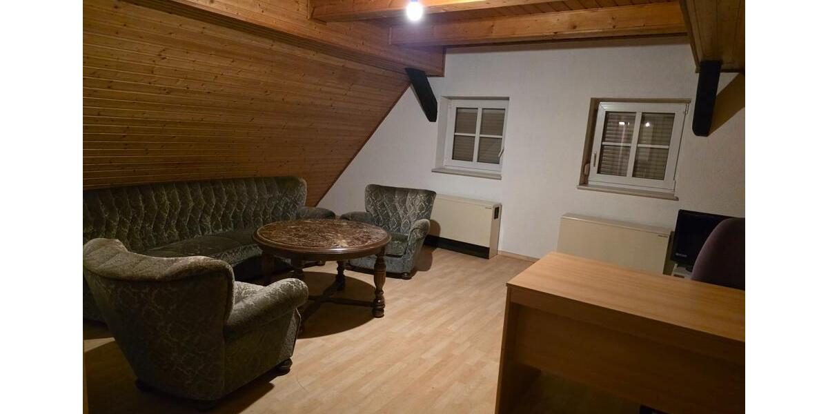 Dachgeschoßwohnung Ostritz - 2 Zimmer, 60 m&sup2;, 360&euro; | Angebot:25208552