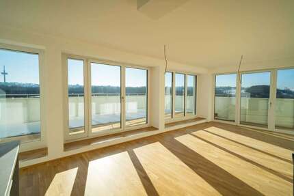 Wohnung Regensburg Dechbetten - 3 Zimmer, 95 m&sup2;, 1.550&euro; | Angebot:26858130