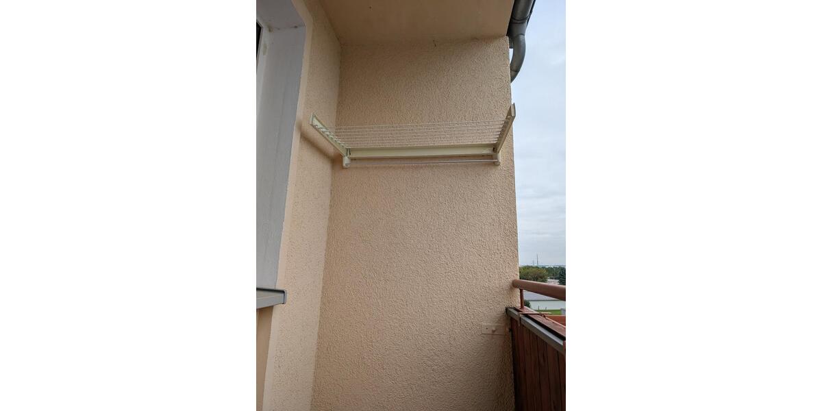 Dachgeschoßwohnung Zeitz - 3 Zimmer, 60 m&sup2;, 385&euro; | Angebot:24984072