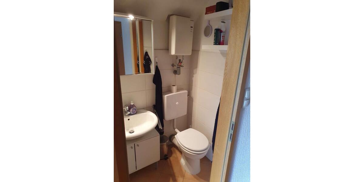 Dachgeschoßwohnung Knüllwald - 3 Zimmer, 88 m&sup2;, 530&euro; | Angebot:26570961