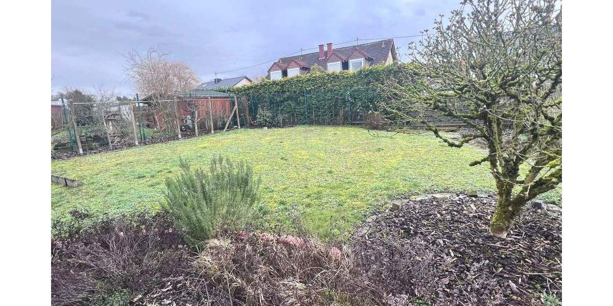 Etagenwohnung Kleinblittersdorf Rilchingen-Hanweiler - 5 Zimmer, 130 m&sup2;, 980&euro; | Angebot:24647828