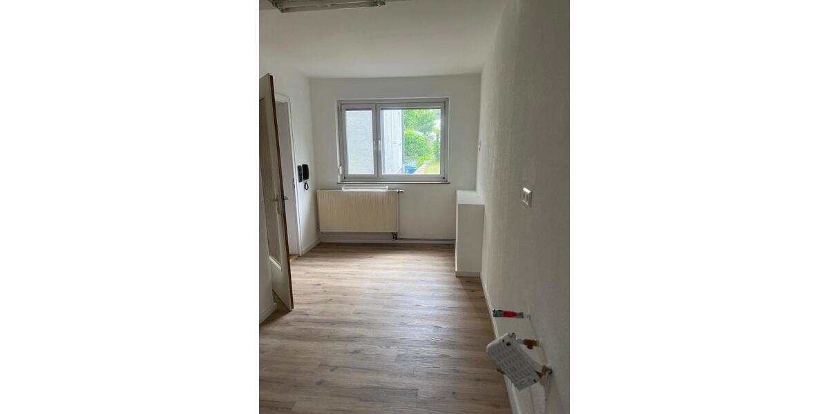 Etagenwohnung Neckartenzlingen - 4 Zimmer, 112 m&sup2;, 1.400&euro; | Angebot:26692449