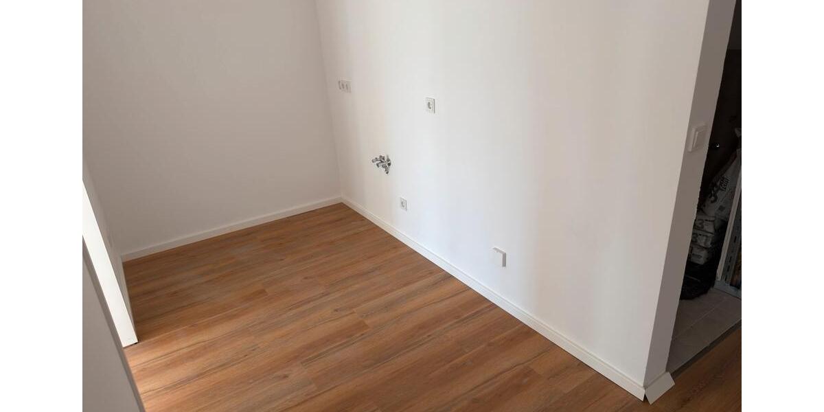 Etagenwohnung Hannover Nord - 2 Zimmer, 65 m&sup2;, 995&euro; | Angebot:25940984