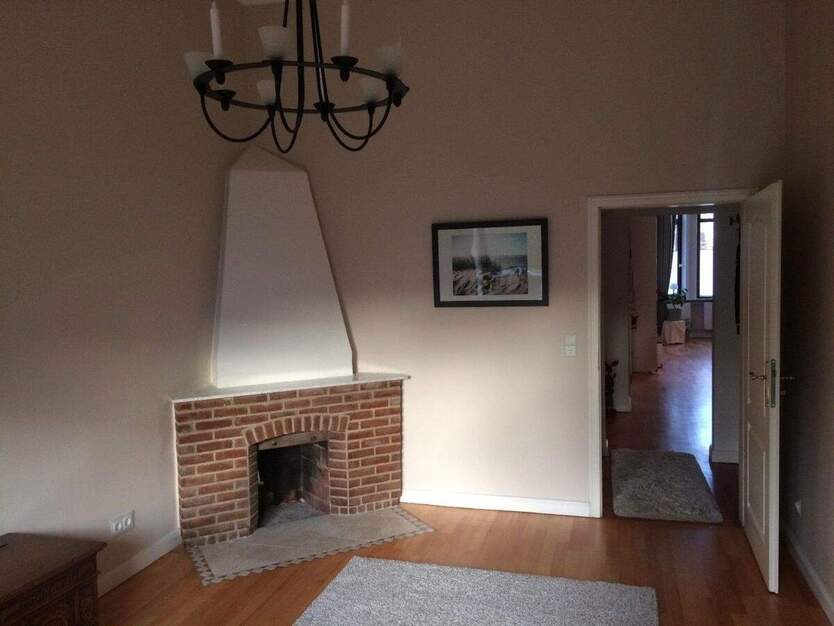 Mitten im Wachmannquartier! 3-Zimmer-Hochparterrewohnung mit Terrasse und Garten 3 zimmer