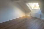 Dachgeschoßwohnung Wülfrath - 3 Zimmer, 83 m&sup2;, 795&euro; | Angebot:25238994