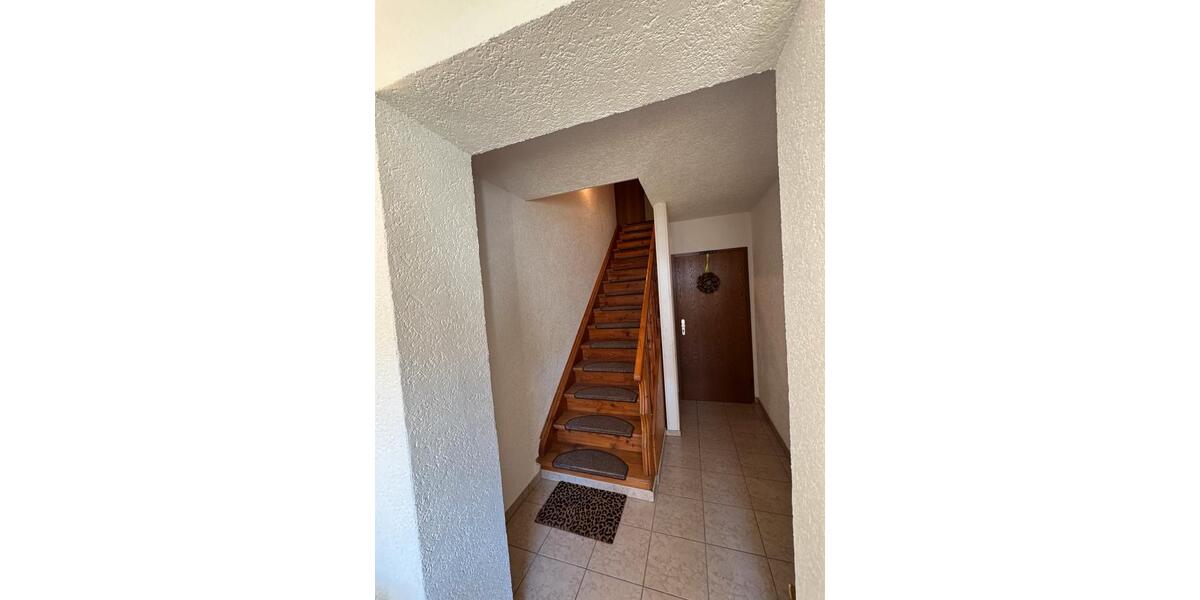 Dachgeschoßwohnung Sollstedt - 2.5 Zimmer, 58 m&sup2;, 340&euro; | Angebot:26049955