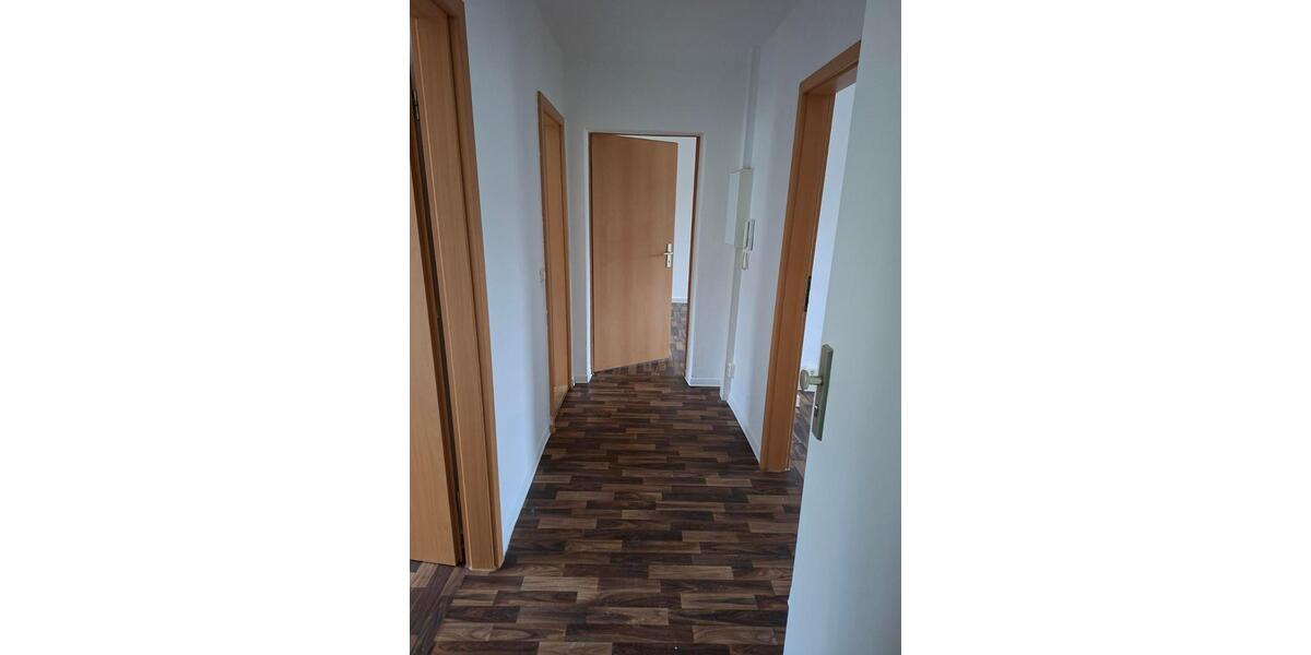 Etagenwohnung Sondershausen - 4 Zimmer, 73 m&sup2;, 490&euro; | Angebot:25263363