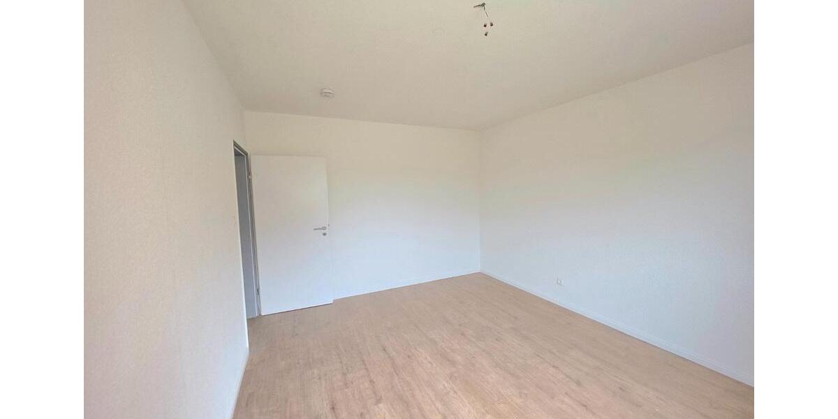 Erdgeschoßwohnung Husum - 3 Zimmer, 78 m&sup2;, 975&euro; | Angebot:26515666