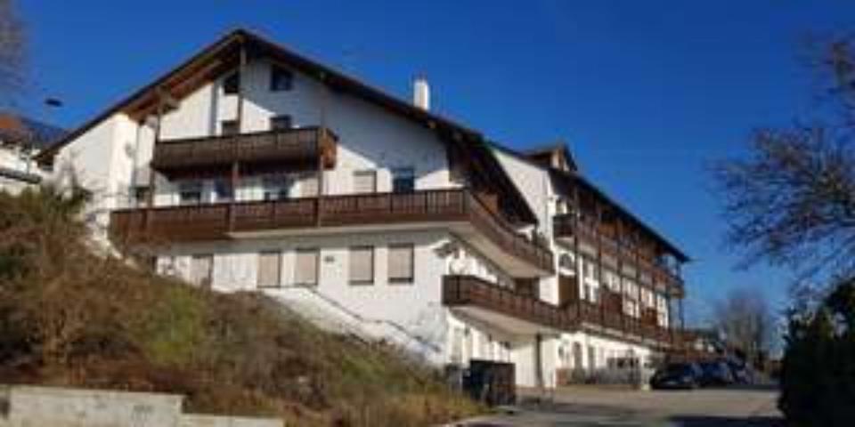 5-Zimmer Wohnung mit Balkon in Warth mit Seeblick