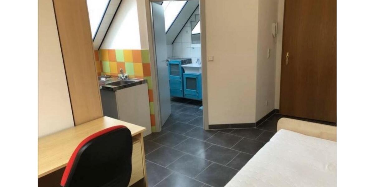 Dachgeschoßwohnung Rainau - 1 Zimmer, 17 m&sup2;, 300&euro; | Angebot:24826914