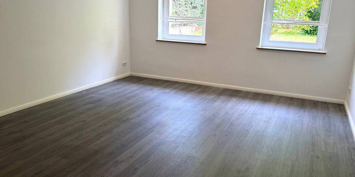 Etagenwohnung Berlin Lichterfelde - 2 Zimmer, 105 m&sup2;, 1.255&euro; | Angebot:26768208