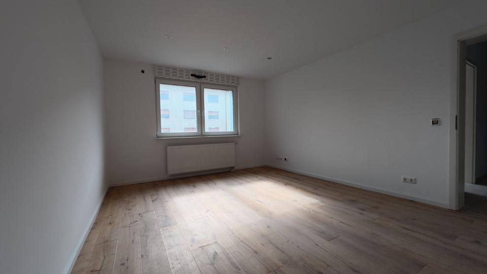 Etagenwohnung Mannheim Rheinau - 4.5 Zimmer, 106 m&sup2;, 1.700&euro; | Angebot:26254450