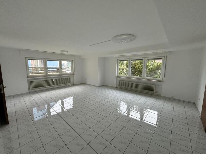 Helle und ruhige Wohnung zum Vermieten in Weilrod zimmer