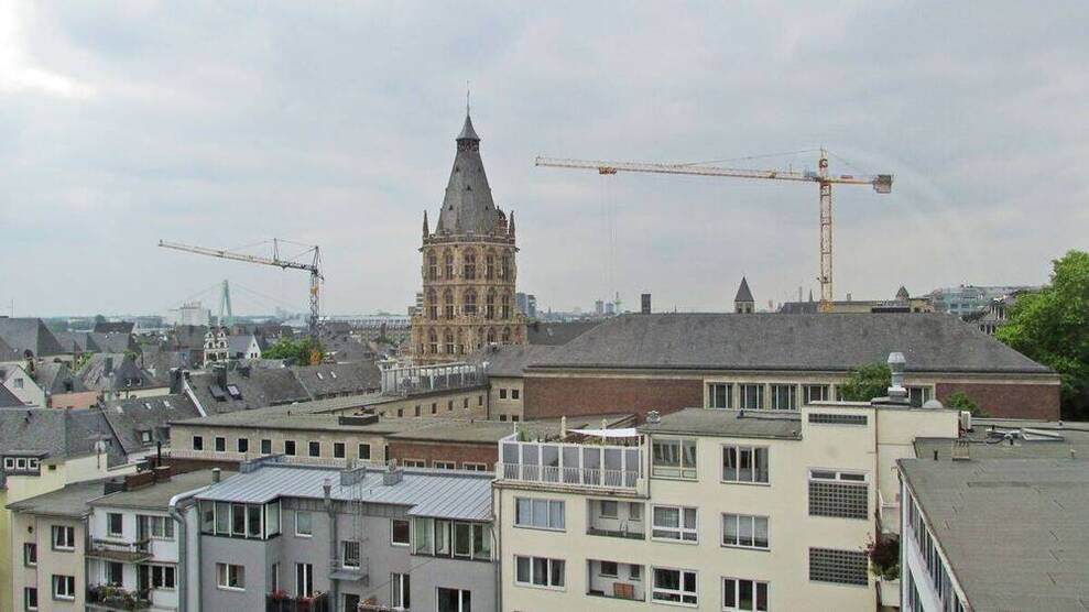 Traumhafte Lage direkt am Kölner Dom in einem historischen Gebäude - All-in-Miete