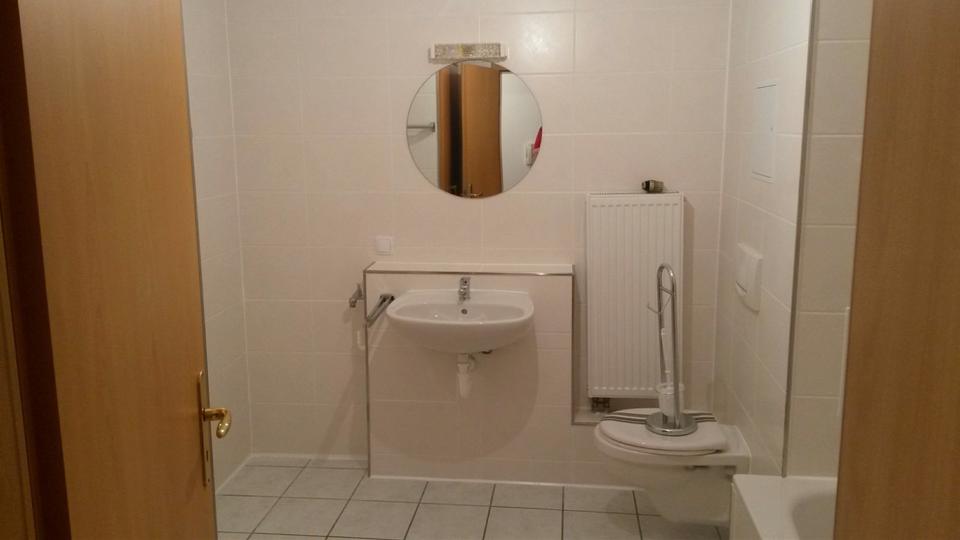 Etagenwohnung Kaiserslautern Engelshof - 3 Zimmer, 80 m&sup2;, 800&euro; | Angebot:26161643