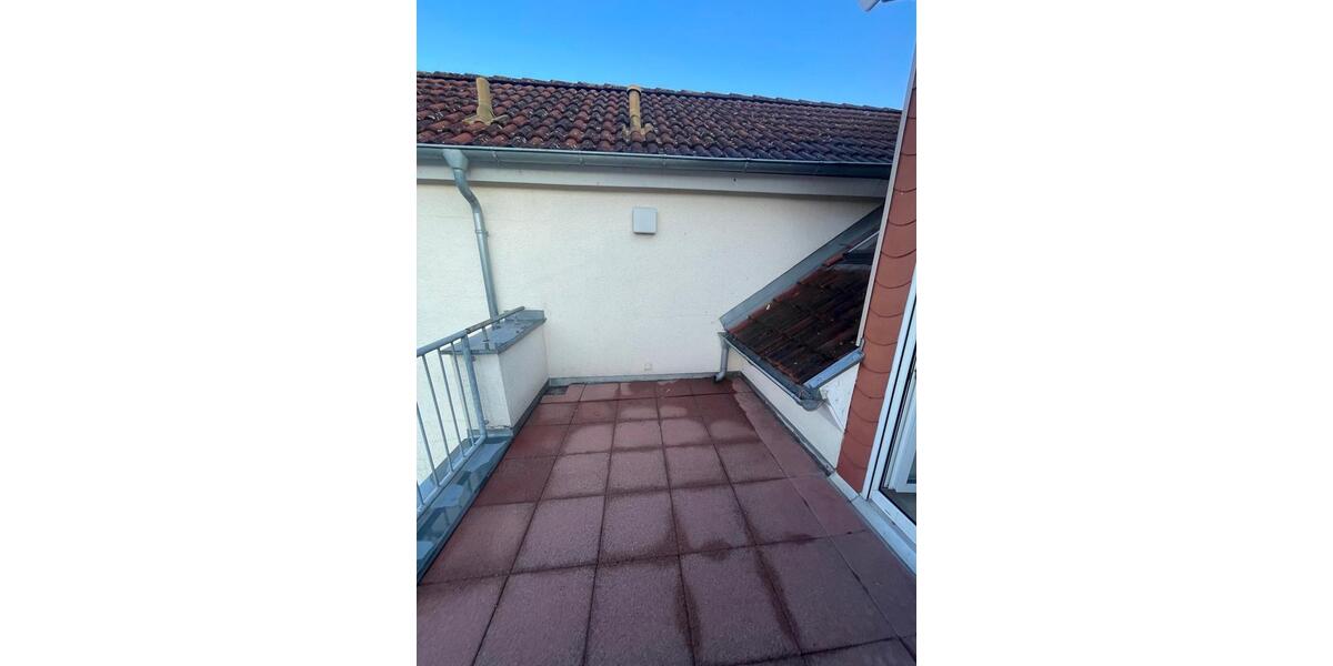 Dachgeschoßwohnung Miltenberg - 2.5 Zimmer, 96 m&sup2;, 950&euro; | Angebot:26653293