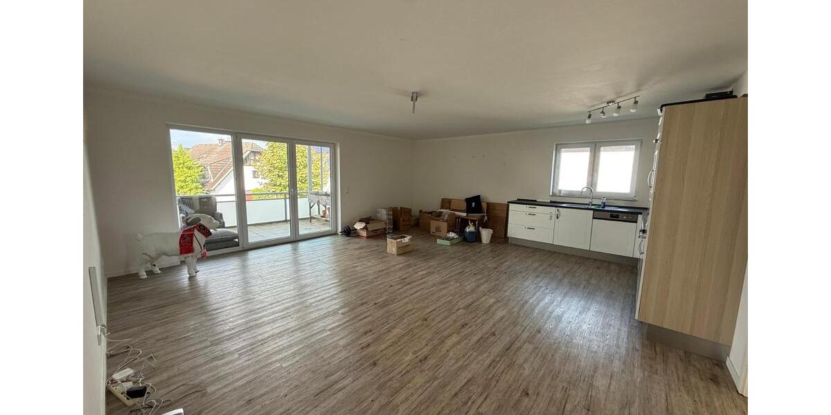 Etagenwohnung Rösrath - 4 Zimmer, 108 m&sup2;, 1.480&euro; | Angebot:26502760
