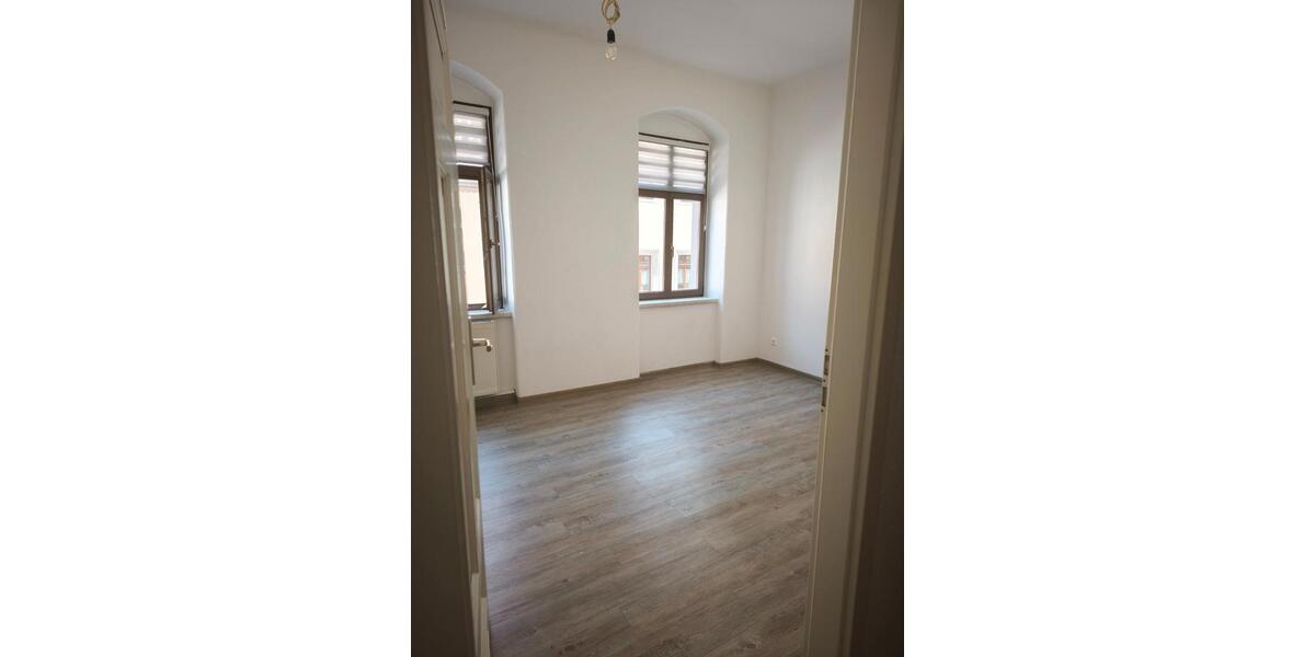 Etagenwohnung Pirna - 2 Zimmer, 66 m&sup2;, 475&euro; | Angebot:26699298