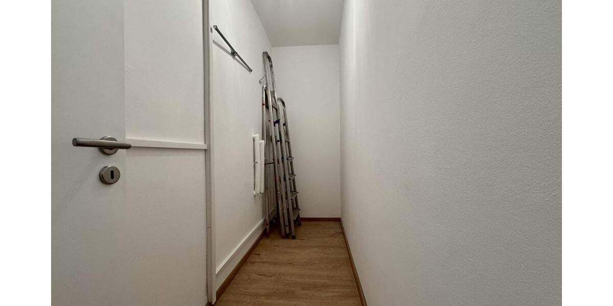 +++ Renovierte 3-Zimmer-Wohnung mit großem Garten am Altstadtrand +++ 3 zimmer