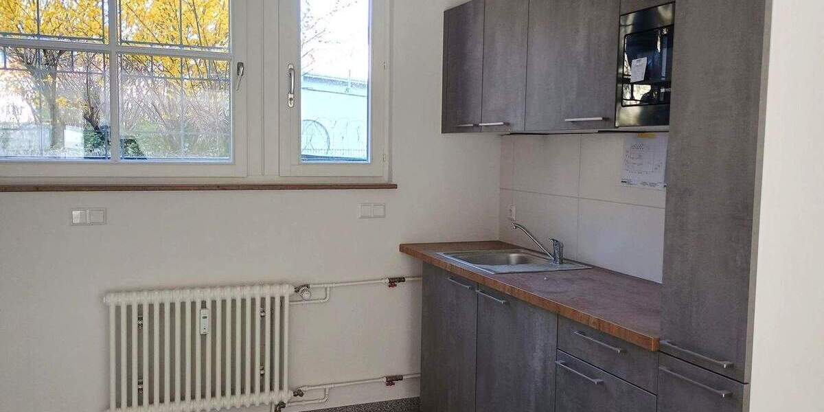 Gewerbeobjekt Freiburg im Breisgau Altstadt - 2.350&euro; | Angebot:25862444