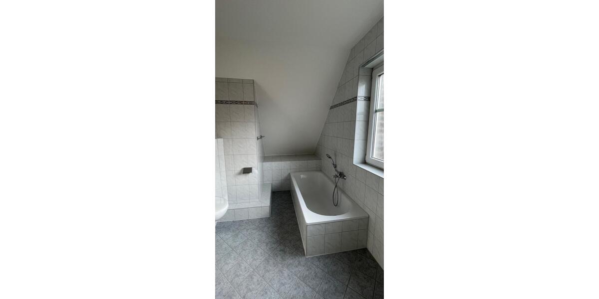 Doppelhaushälfte Uplengen - 4 Zimmer, 109 m&sup2;, 785&euro; | Angebot:26653266
