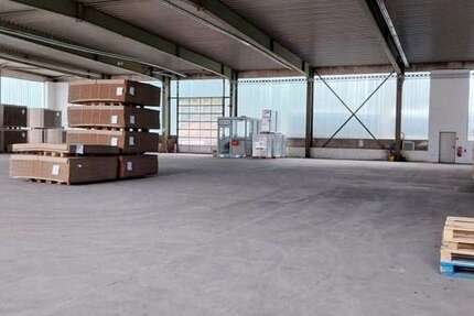 Halle in Thiersheim 4.320 € 1600 m² zimmer