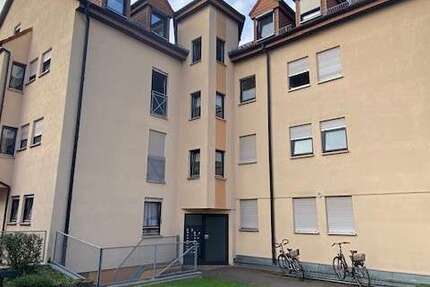 Wohnung Viernheim - 3 Zimmer, 82 m&sup2;, 820&euro; | Angebot:27000465