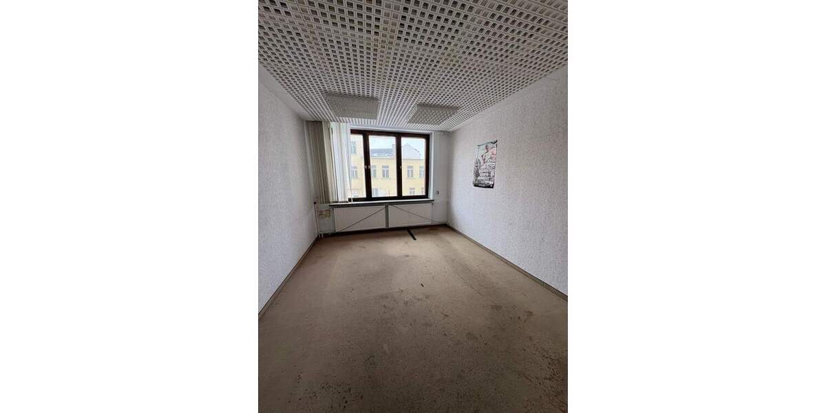 Mehrfamilienhaus, Wohnhaus Chemnitz Sonnenberg - 1 Zimmer, 600 m&sup2;, 1.200&euro; | Angebot:25698318