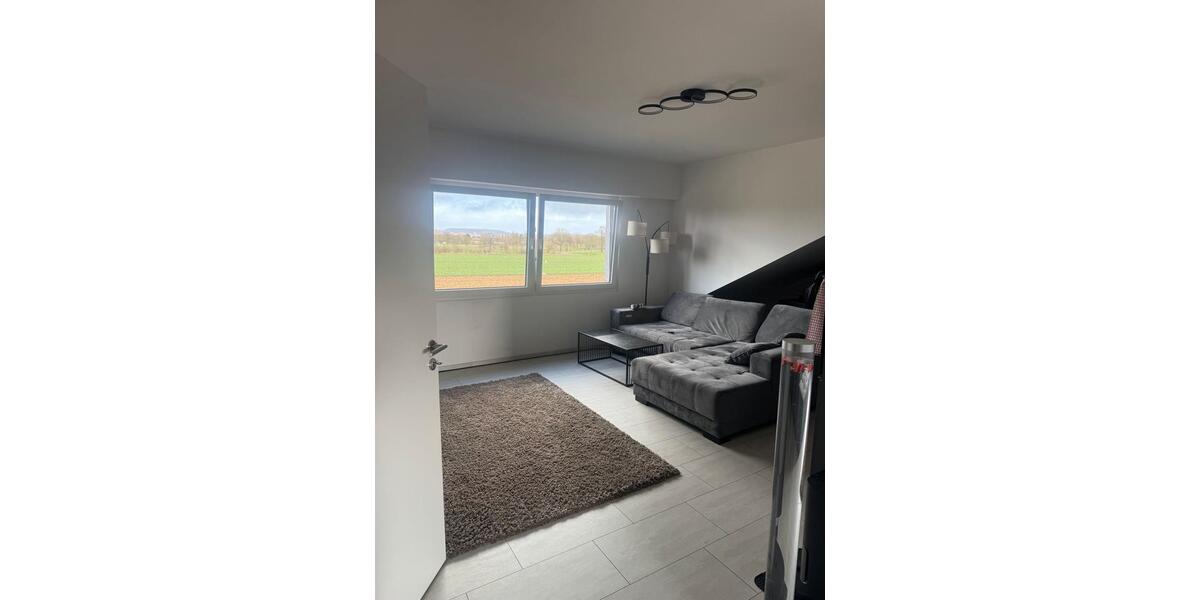 Dachgeschoßwohnung Heinsberg - 3 Zimmer, 68 m&sup2;, 1.115&euro; | Angebot:26271504