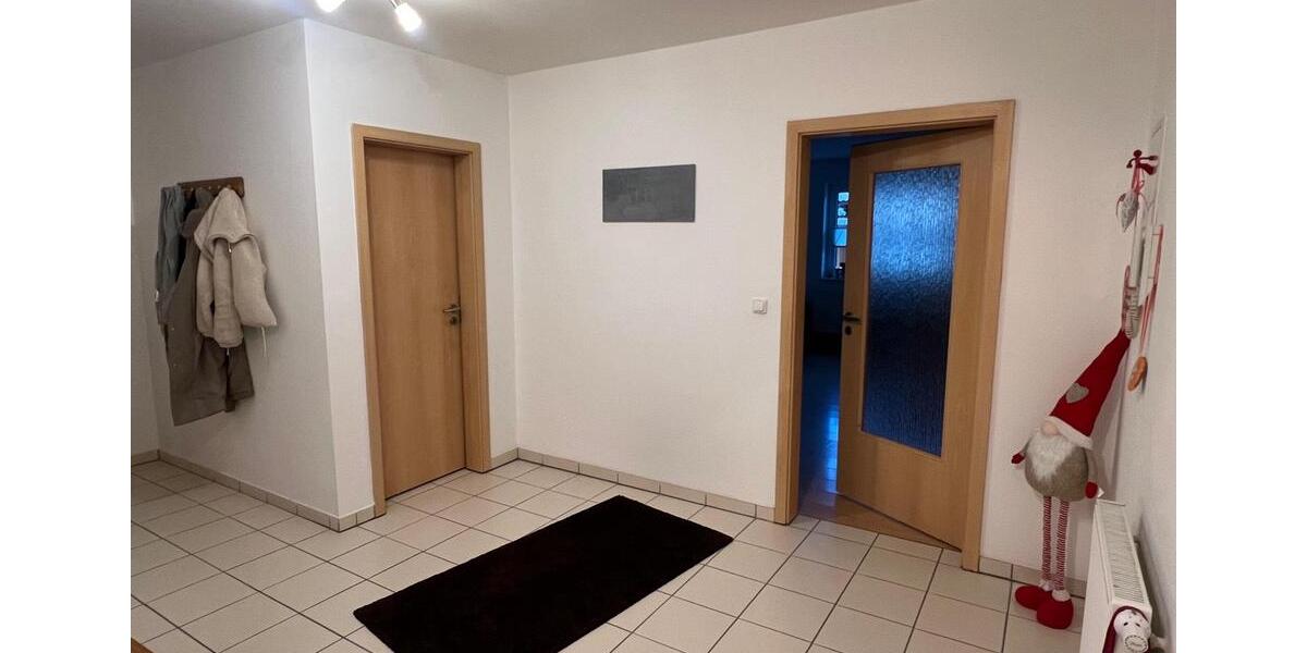 Etagenwohnung Maroldsweisach - 3 Zimmer, 120 m&sup2;, 650&euro; | Angebot:24805305