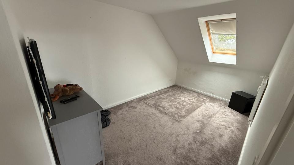Dachgeschoßwohnung Cuxhaven - 2 Zimmer, 60 m&sup2;, 600&euro; | Angebot:25648565