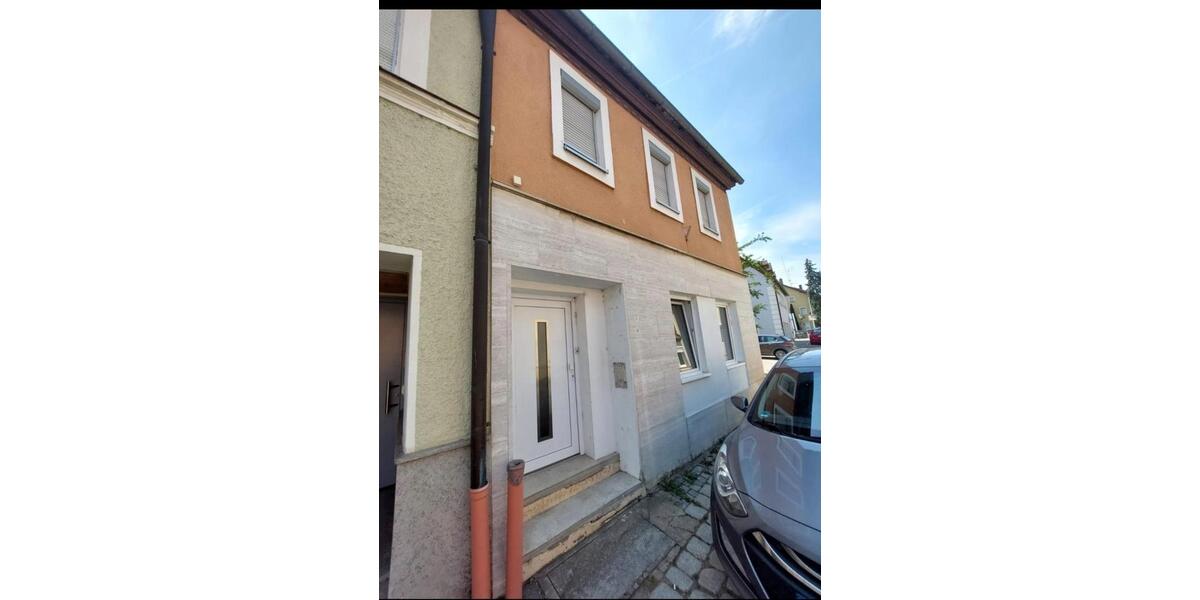 Etagenwohnung Scheinfeld - 2.5 Zimmer, 42 m&sup2;, 550&euro; | Angebot:24806401