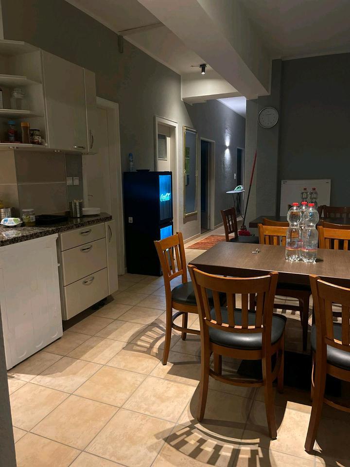 Modernes Stadt-Apartment zentral & gut angebunden 6 zimmer