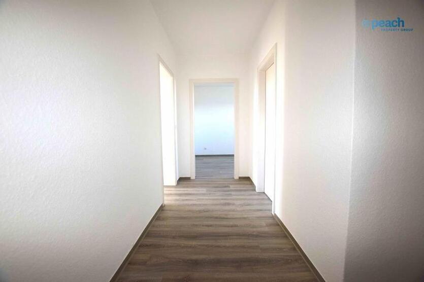+++ Wohnungsrenovierung läuft! Schöne 3-Raum-Wohnung mit Tageslichtbad und Balkon +++