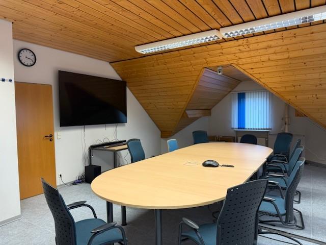 Gewerbeobjekt Binningen - 300&euro; | Angebot:26243753