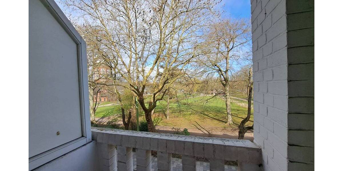 Etagenwohnung Bremerhaven Lehe - 3 Zimmer, 93 m&sup2;, 590&euro; | Angebot:26108575