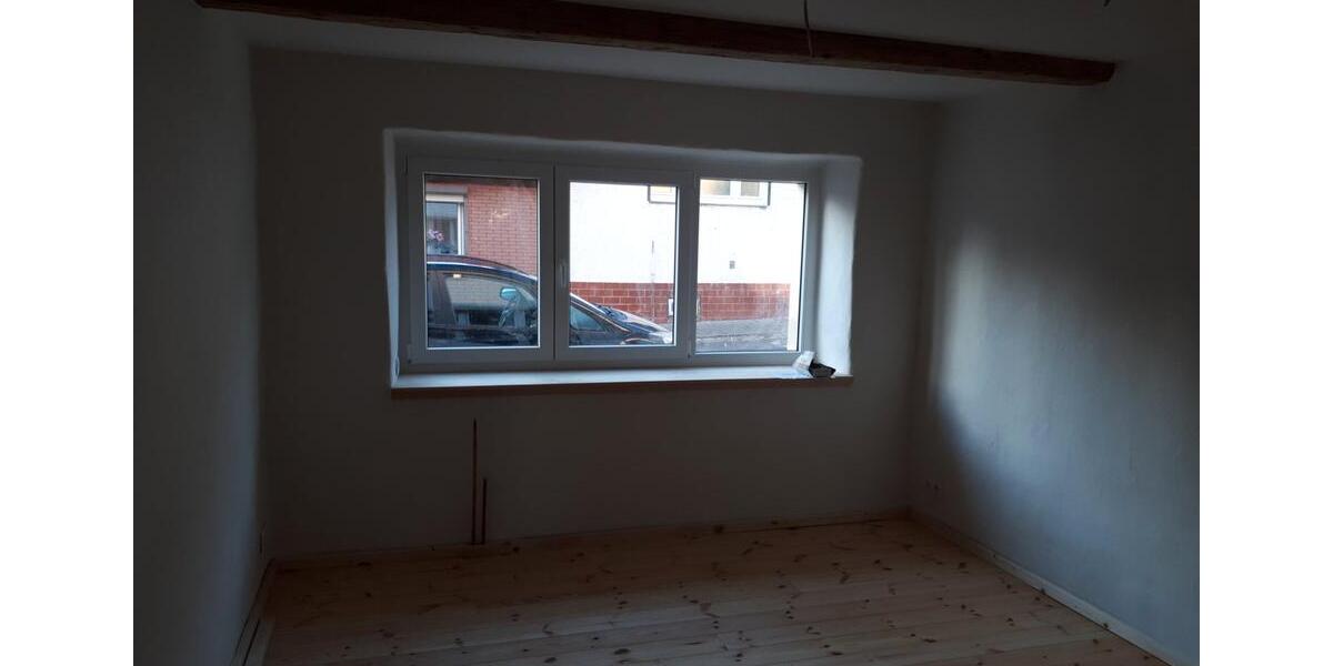 Etagenwohnung Aschersleben - 1.5 Zimmer, 32 m&sup2;, 215&euro; | Angebot:26671076