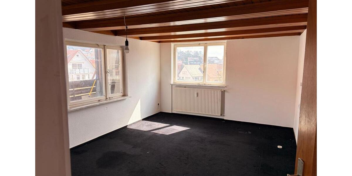 Maisonettenwohnung Nürtingen - 4 Zimmer, 120 m&sup2;, 900&euro; | Angebot:25976166
