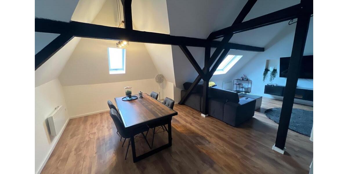 3 Zimmer Wohnung zu vermieten DG möbeliert zimmer