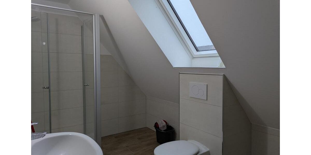 Exklusive 2-Raumwohnung über 2 Etagen - Balkon, EBK und Stellplatz 2 zimmer